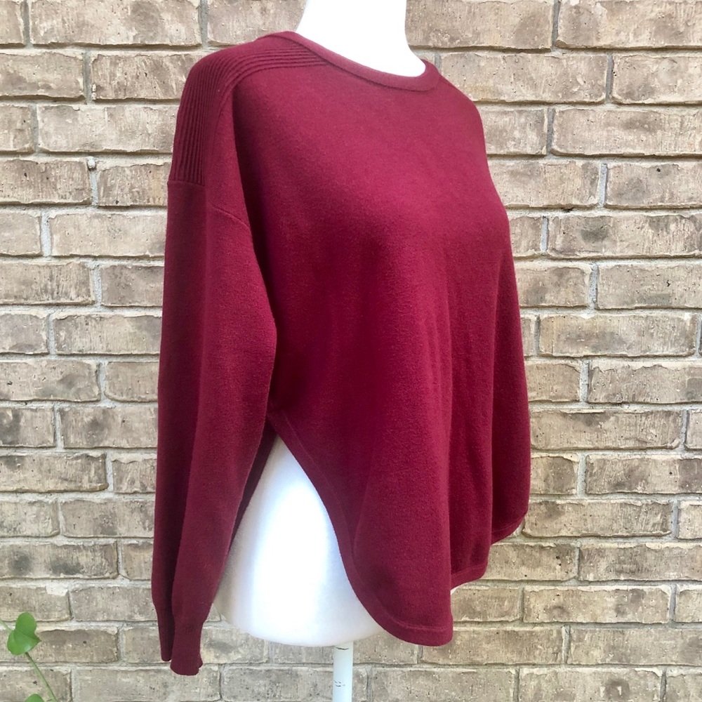 Kenneth Greene: split hem sweater